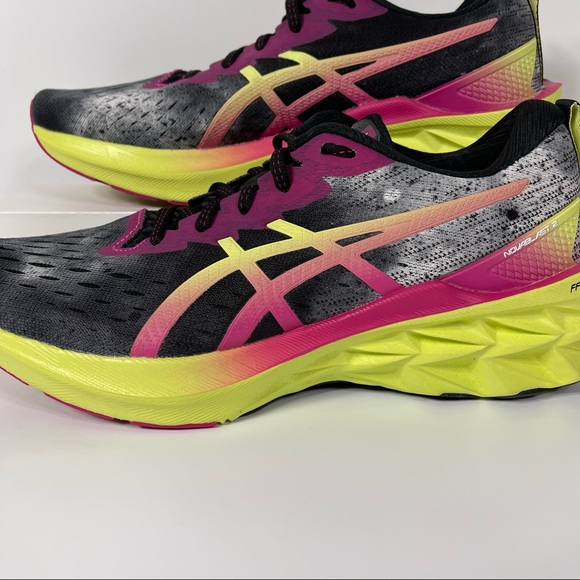 ASICS NOVABLAST 2 WOMENS RUNNING SHOES SIZE 9 BLACK YELLOW PURPLE PINK USED - Picture 7 of 10